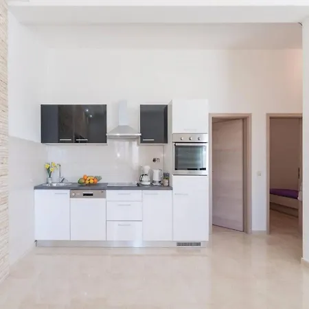 Holiday home Vila Ines Near Nature Park Vrana